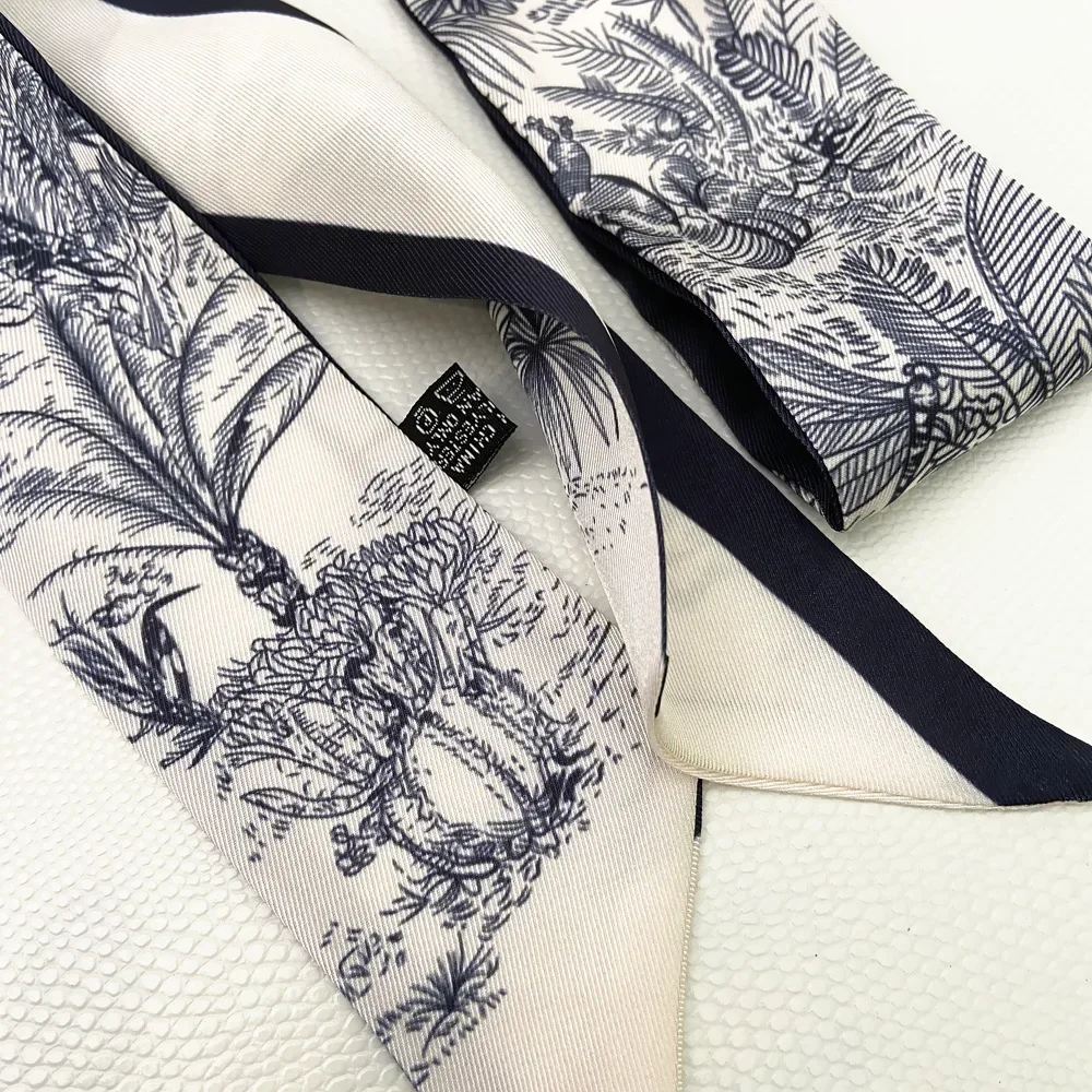 Extended Ribbon Scarf, Silk Ha - Travel Accessories Pouch avis et prix