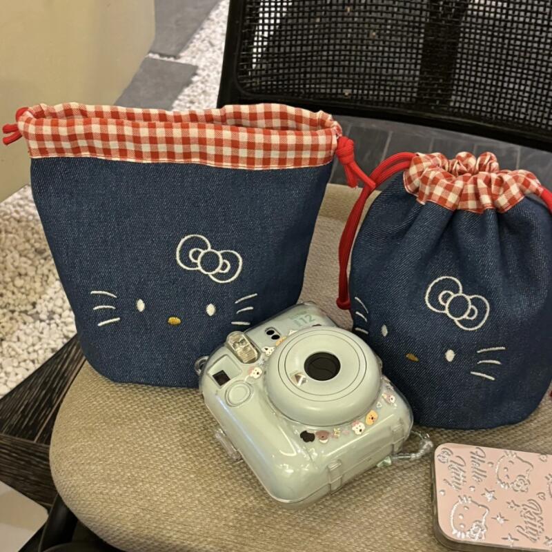 Sanrio Hello Kitty Portable Co - Travel Accessories Pouch avis et prix